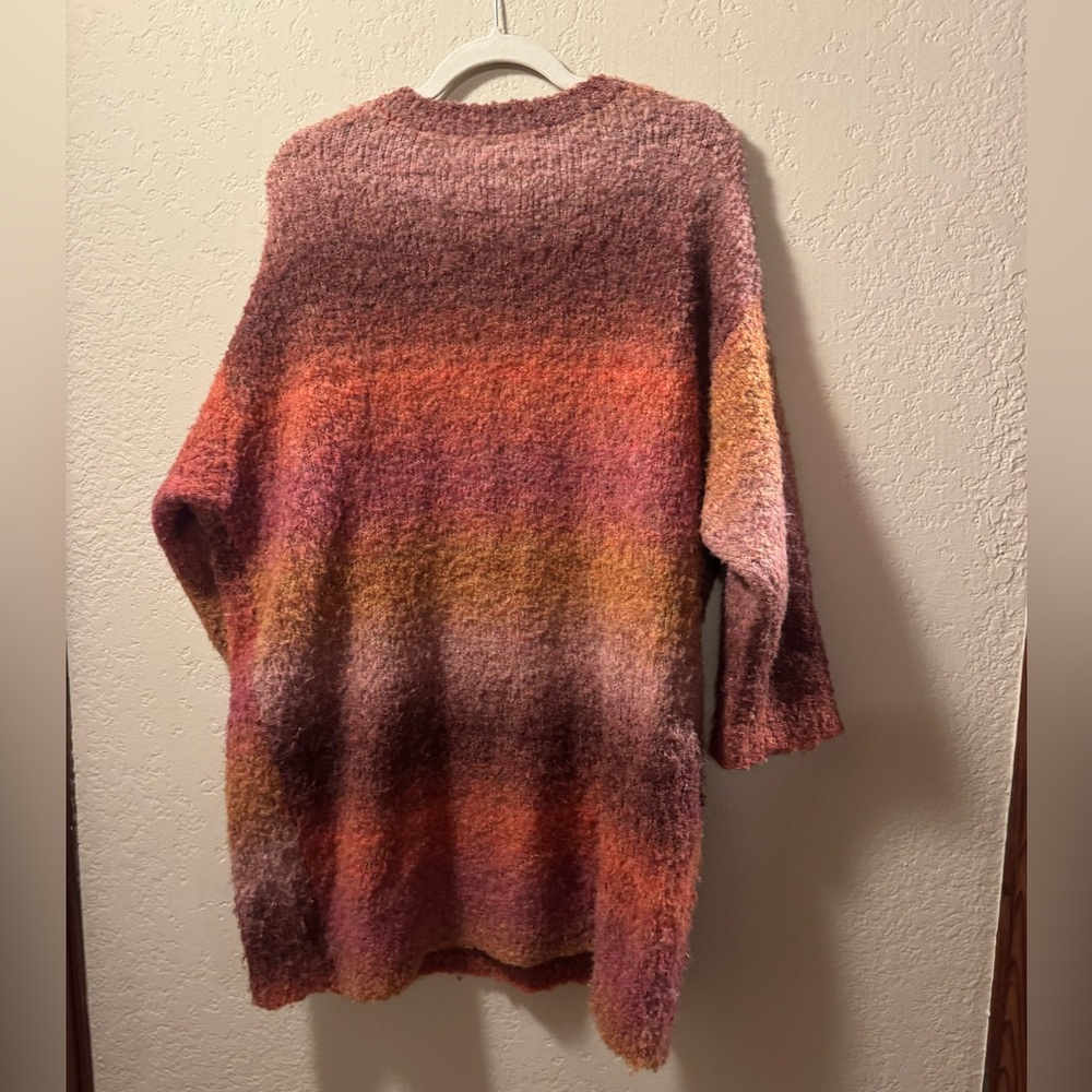 Coco + Carmen Cozy Ombré Bouclé Sweater – S/M - Picture 5 of 5